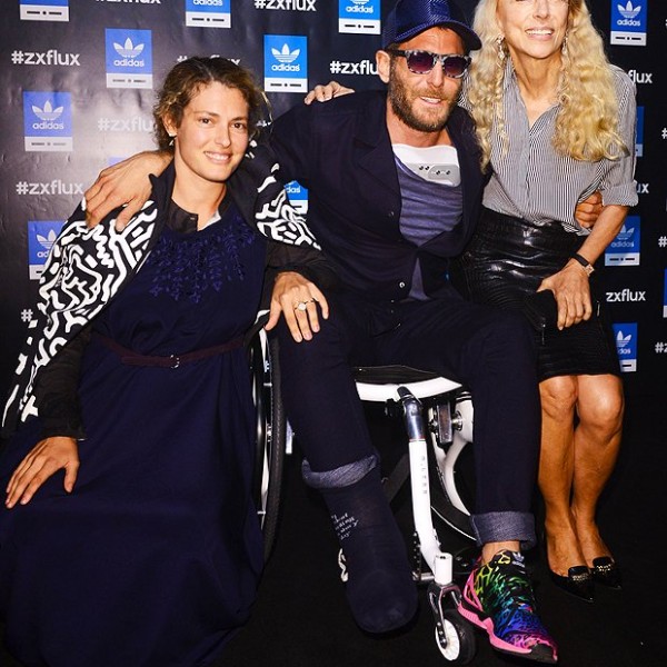 2014 Lapo Elkann indossa la carrozzina B-Free