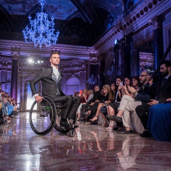 2018 sfilata Modelle e Rotelle